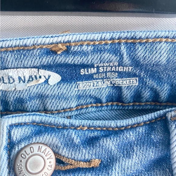 Old Navy Power Slim Straight Jeans – High Rise Ankle | Light Wash - Picture 2 of 9